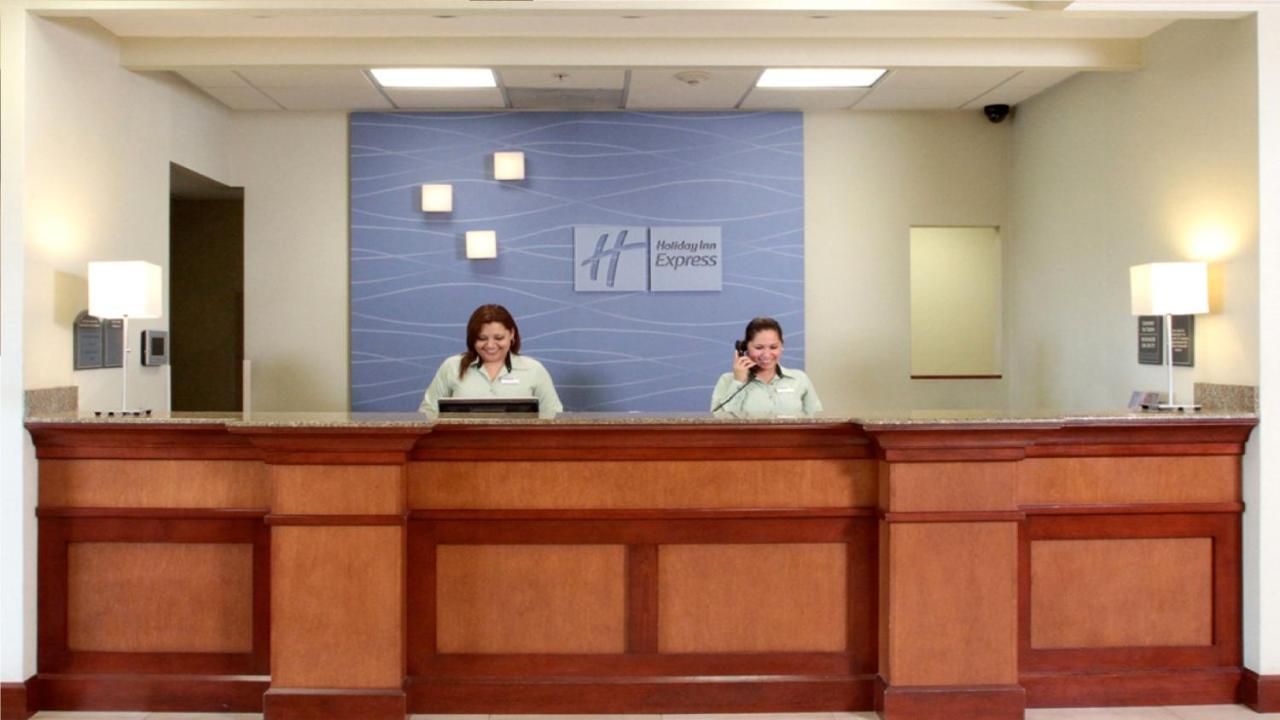 Apodaca Holiday Inn Express & Suites Monterrey Aeropuerto By Ihg מראה חיצוני תמונה