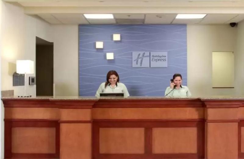Apodaca Holiday Inn Express & Suites Monterrey Aeropuerto By Ihg מראה חיצוני תמונה